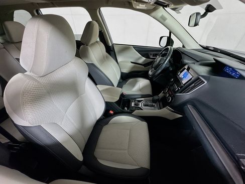Used 2021 Subaru Forester Premium AWD/4WD image 27