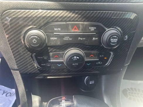 Used 2019 Dodge Charger GT RWD image 21