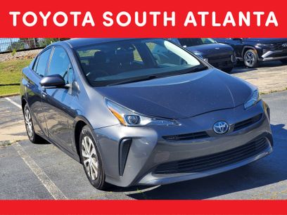 Used 2022 Toyota Prius LE