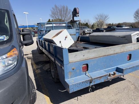 Used 2010 GMC Sierra 3500 W/T image 4