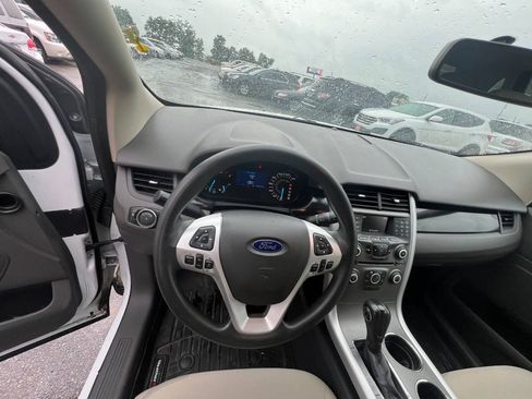 Used 2014 Ford Edge SE w/ Equipment Group 101A FWD image 4