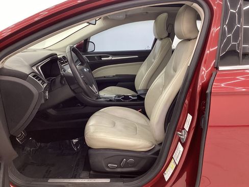 Used 2016 Ford Fusion Energi Titanium w/ Driver Assist Package image 14