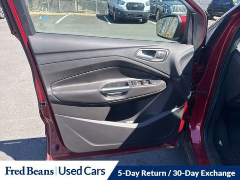 Certified 2017 Ford Escape Titanium AWD/4WD image 20