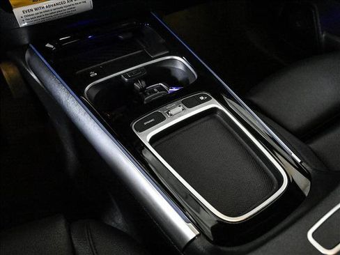 New 2026 Mercedes-Benz GLA 250 4MATIC image 13