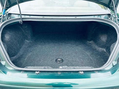 Used 1999 Chrysler 300M FWD image 19