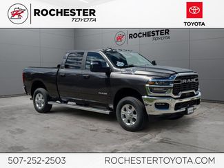 Used 2025 RAM 2500 Big Horn AWD/4WD video 1