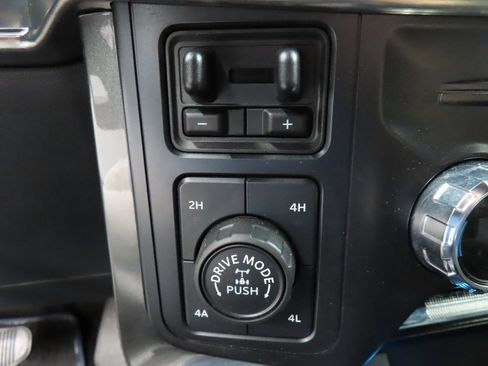 Used 2021 Ford F150 Lariat w/ Equipment Group 502A High image 56