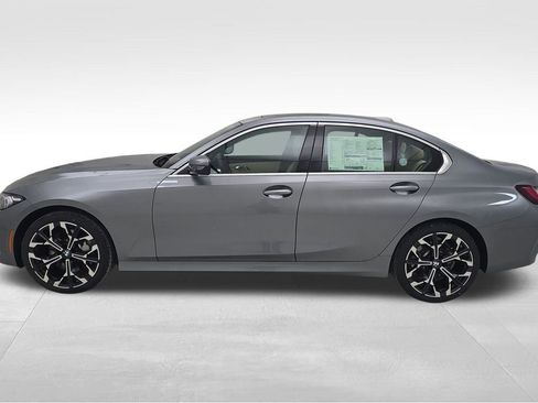 New 2026 BMW 330i xDrive Sedan w/ Convenience Package AWD/4WD image 6