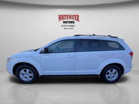 Used 2010 Dodge Journey SE w/ Popular Equipment Group image 3