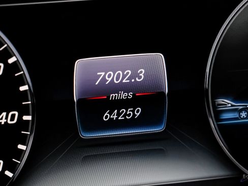 Used 2020 Mercedes-Benz E 350 4MATIC Sedan w/ Parking Assistance Package image 66