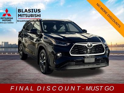 Used 2021 Toyota Highlander XLE