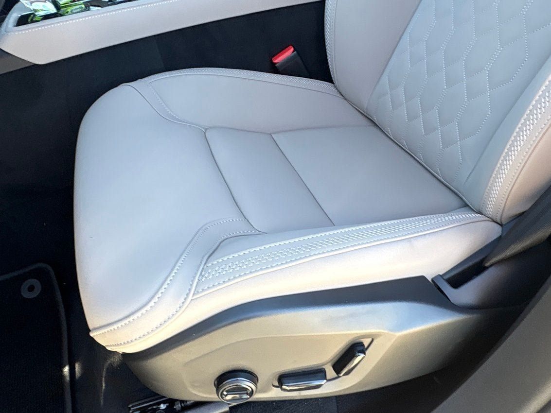 New 2026 Volvo XC90 B6 Plus AWD/4WD image 28