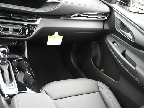 New 2026 Buick Envista Sport Touring w/ Convenience I Package FWD image 14