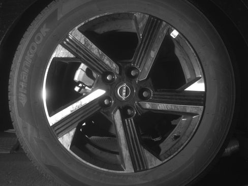Used 2025 Nissan Sentra SV FWD image 15