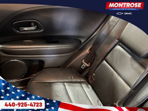 Used 2020 Honda HR-V Touring image 30