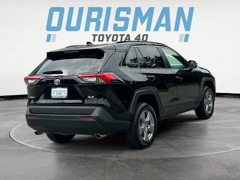Used 2024 Toyota RAV4 XLE FWD image 7