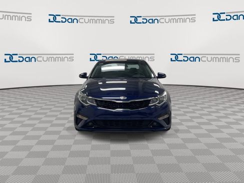 Used 2019 Kia Optima S image 3