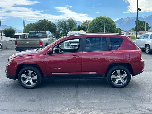 Used 2016 Jeep Compass High Altitude FWD image 6