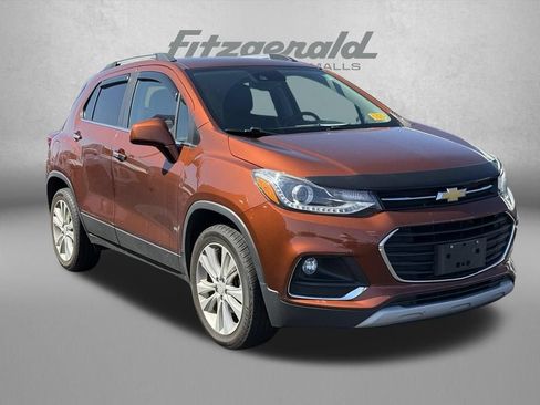 Used 2019 Chevrolet Trax Premier AWD/4WD image 1