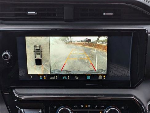 Used 2022 GMC Sierra 1500 AT4X image 13