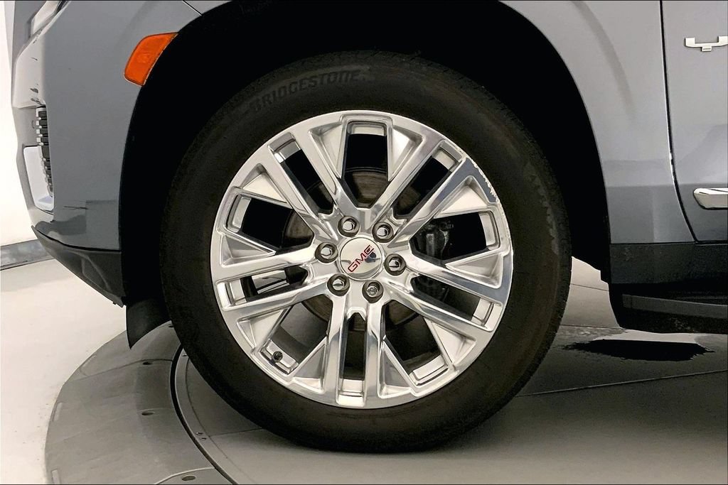 Used 2021 GMC Yukon SLT w/ SLT Luxury Plus Package AWD/4WD image 8