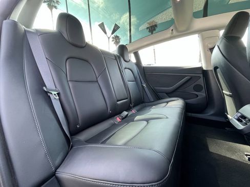 Used 2023 Tesla Model 3 Standard Range RWD image 15