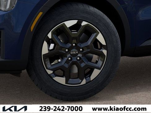 New 2026 Kia Sorento S image 9