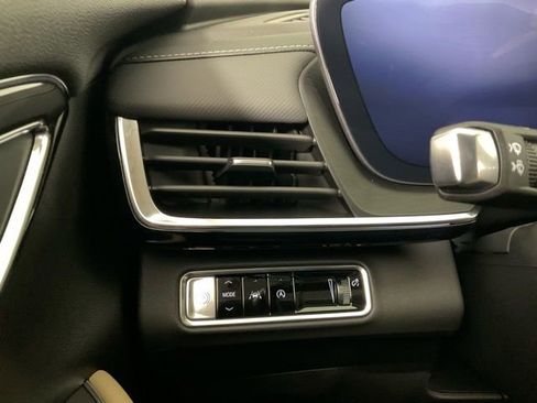 New 2026 Buick Envision Preferred image 17