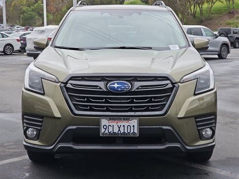 Used 2022 Subaru Forester Limited w/ Popular Package #3 image 15