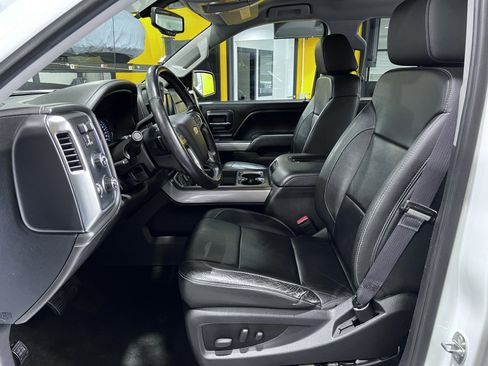 Used 2017 Chevrolet Silverado 1500 LTZ Z71 w/ LTZ Plus Package AWD/4WD image 15