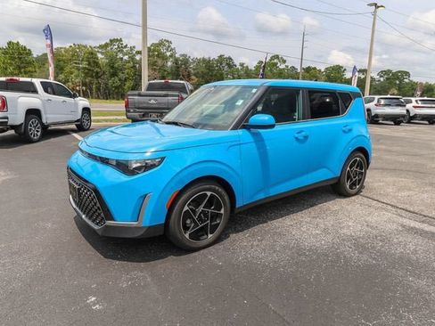 Used 2024 Kia Soul EX FWD image 4