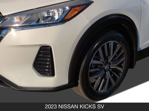 Certified 2023 Nissan Kicks SV image 11