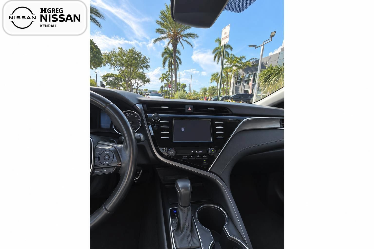 Used 2018 Toyota Camry SE FWD image 10