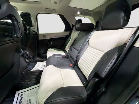 New 2026 Land Rover Discovery Limited Edition image 20