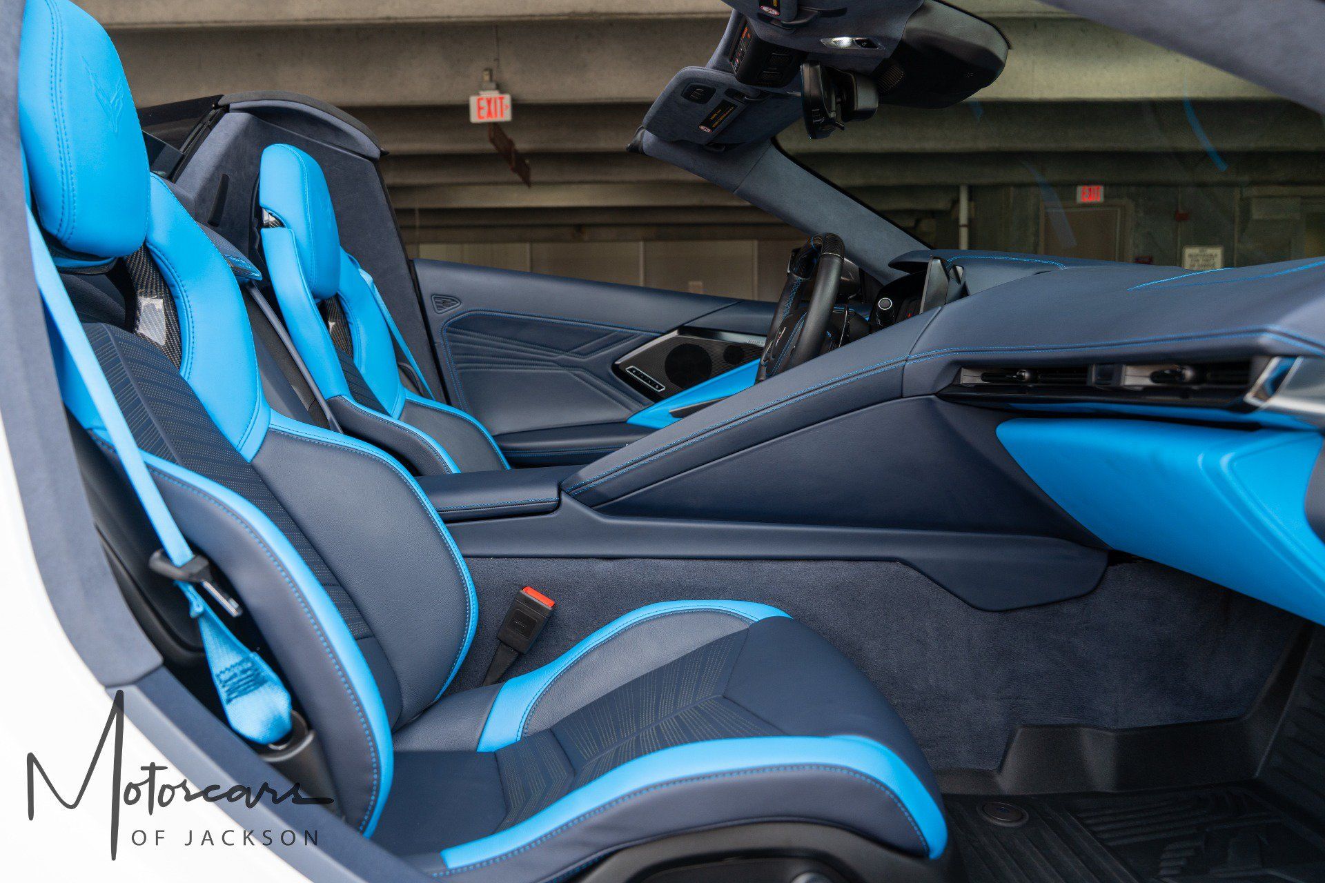 Used 2024 Chevrolet Corvette Z06 RWD image 35