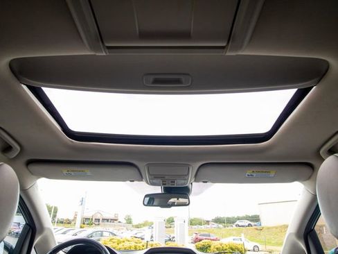 Used 2016 Honda Odyssey Touring Elite image 22