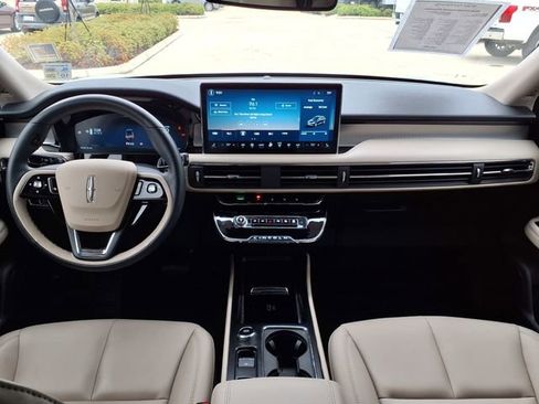 Used 2026 Lincoln Corsair Premiere FWD image 20