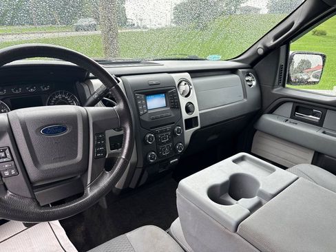 Used 2014 Ford F150 XLT w/ Equipment Group 302A Luxury AWD/4WD image 9