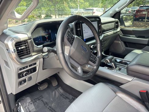 Used 2024 Ford F150 Lariat w/ Tow/Haul Package AWD/4WD image 17