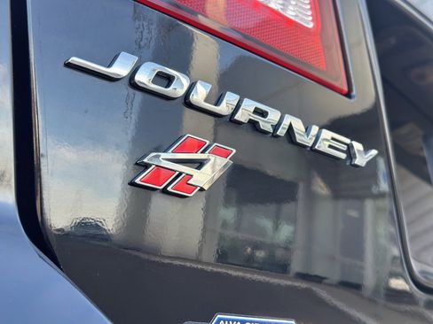 Used 2019 Dodge Journey GT image 8
