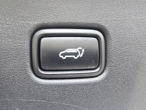 Used 2023 Kia EV6 GT-Line w/ GT-Line Suede Seat Package AWD/4WD image 19