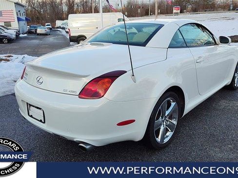 Used 2005 Lexus SC 430 Convertible image 3