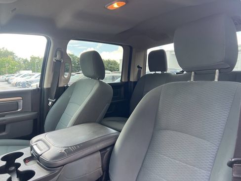 Used 2018 RAM 3500 Tradesman w/ Chrome Appearance Group AWD/4WD image 10