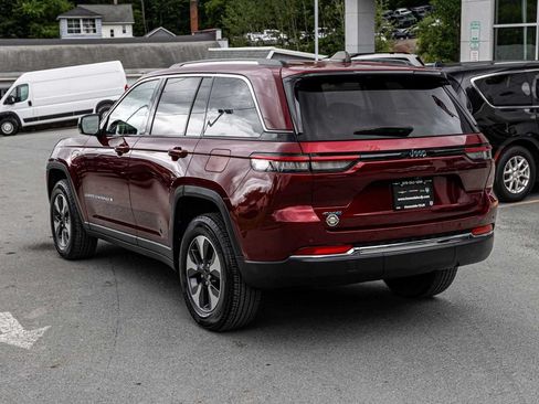 Used 2024 Jeep Grand Cherokee Limited 4xe w/ Trailer Tow Package AWD/4WD image 6