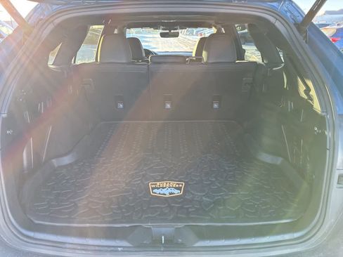 Used 2023 Subaru Outback Wilderness image 14