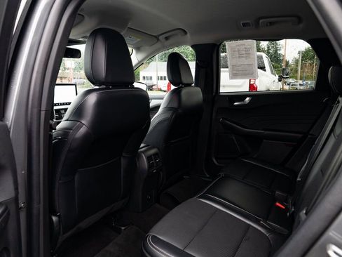 Used 2024 Ford Escape Platinum image 21