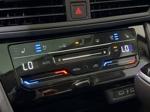 New 2026 Volkswagen Jetta SEL FWD image 18