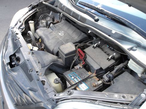 Used 2015 Toyota Sienna L FWD image 22