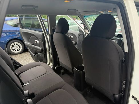 Used 2016 Kia Soul FWD image 20