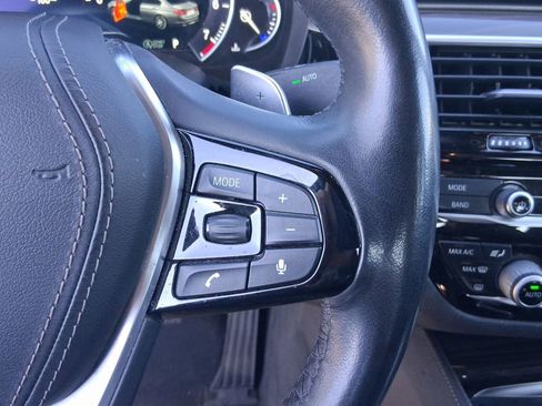 Used 2019 BMW 540i image 23